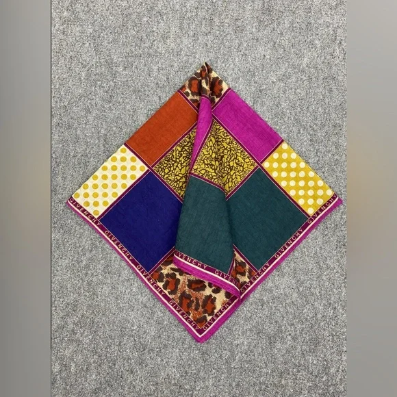 Givenchy Vintage Neck Scarf/Twill Tie Square Patchwork 19 x 19 inches - Picture 4 of 8